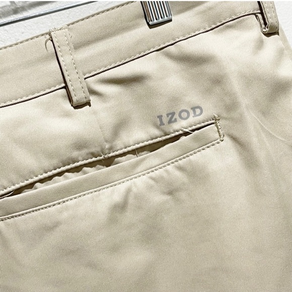 IZOD GOLF Mens Classic Golf Shorts Quick Dry Beige Flat Front 10” Inseam 38 - Picture 6 of 6